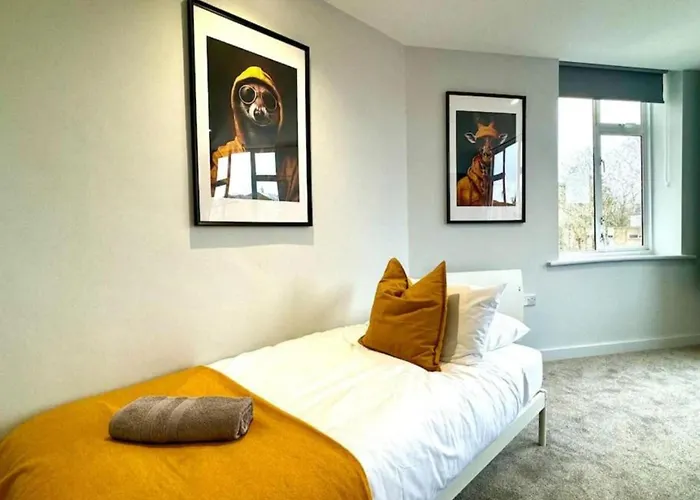 New 2 Bedroom Ground Floor Easy Access
